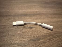 Apple Lightning auf 3.5mm Kopfhöreranschluss Adapter!