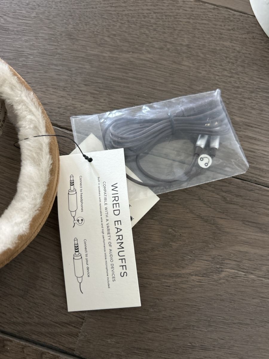 Ugg Copricapi, berretti & cappellini: Ohrenwärmer – Nuovo (secondo la descrizione) da Uitikon Waldegg venduto da A.K.R. 1