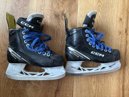 CCM Tacks AS560 Hockey Schlittschuhe 33.5 