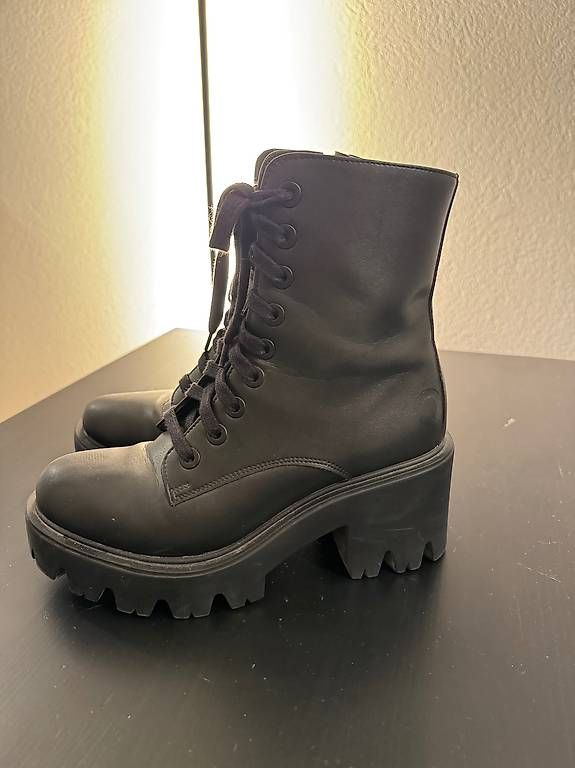 Damenschuhe: Altercore Stiefel Grösse 39 – Gebraucht aus Muttenz von 18meli93 1