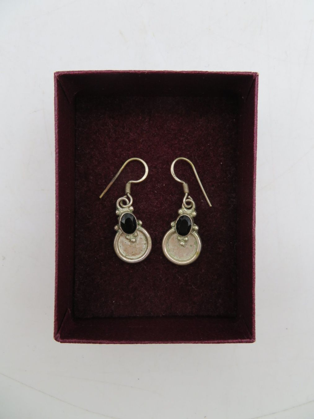 Ohrringe & -stecker: Vintage Silber Ohrhänger Ethno mit Onyx schwarz – Gebraucht aus Reinach BL von WBZ-Flohmarkt