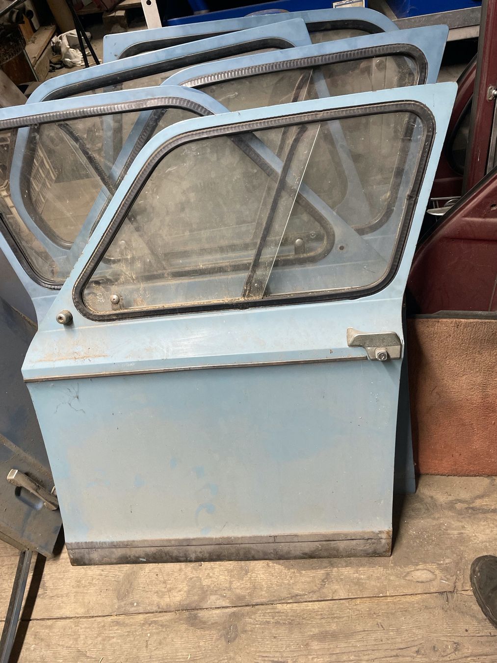 Citroën Tutti pezzi di ricambio auto: Div. Karosserieteile zu Citroën Dyane – Difettoso da Gletterens venduto da XBHS7412 5