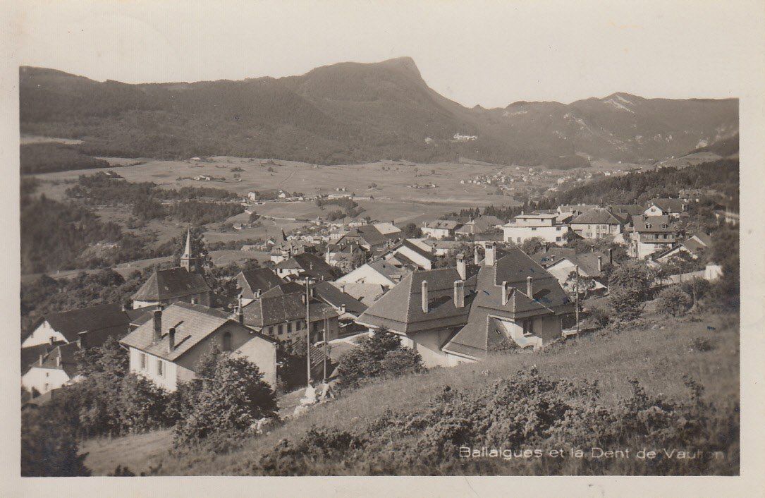 Cartes postales: Ballaigues   VD  et la Dent de Vaulion – D'occasion à Brig par Valcards54