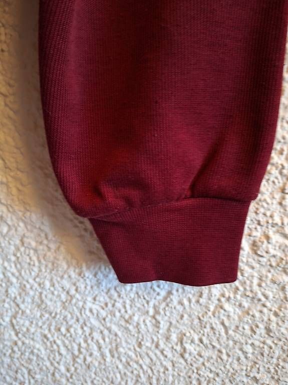 Pullover & Sweatshirts: Sweatshirt/Pullover Grösse M – Gebraucht aus Belp von ced_y8hx 4