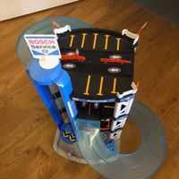 Spielzeug Garage 4 Stöckig für z.B. Hot Wheels (Bosch)