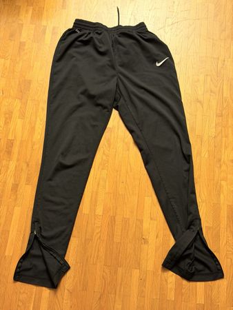 Trainingshose Nike Dri-Fit schwarz Reissverschluss Gr. S