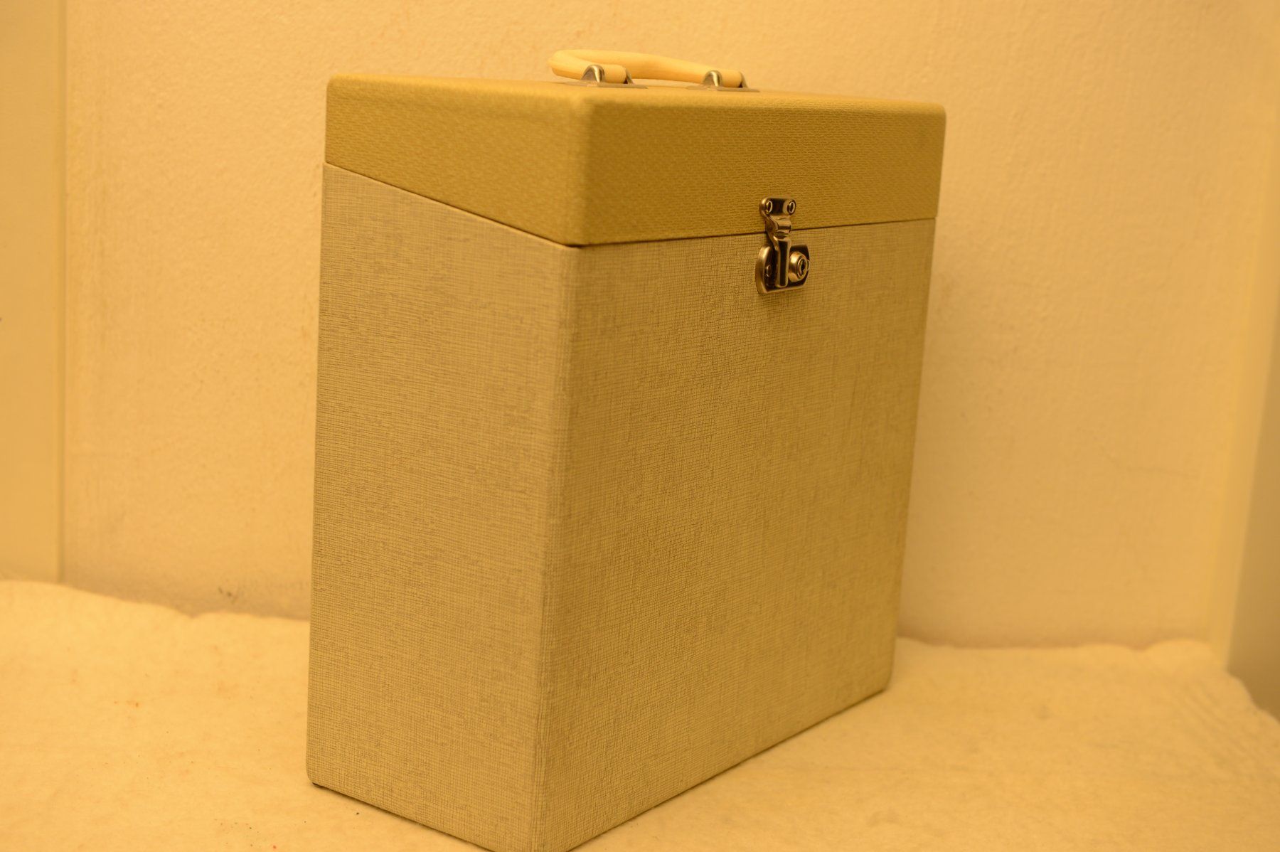 Valises de voyage: LP Koffer Schallplatten Koffer – D'occasion à Sachseln par Smatsch54