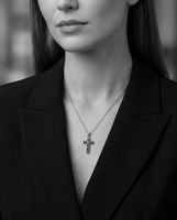 Swarovski collier avec pendentif croix comme neuf