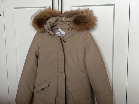 Winterjacke Beige mit Fellkragen, Größe S