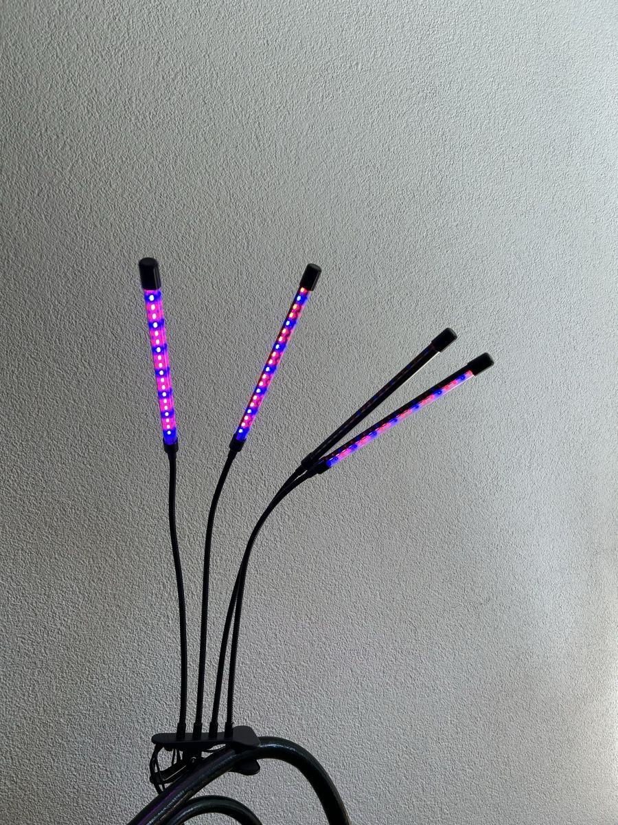 Lampade: USB LED Pflanzenlampe – Nuovo e nell'imballaggio originale da Bern venduto da mer_97l5