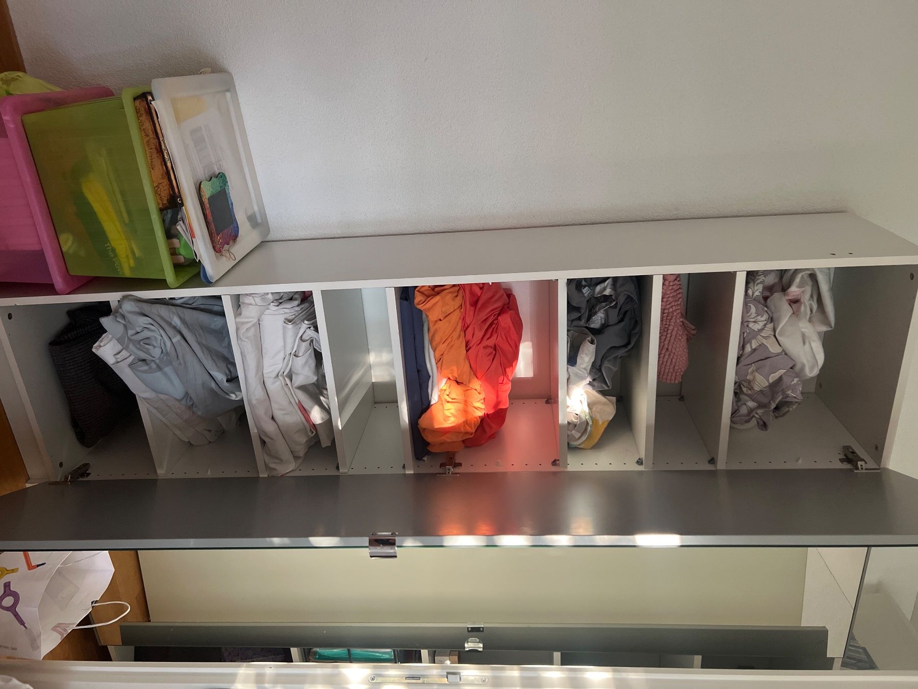 Armoires: Spiegelschrank noch bi Mittwoch – D'occasion à Bremgarten b. Bern par ABalli 3