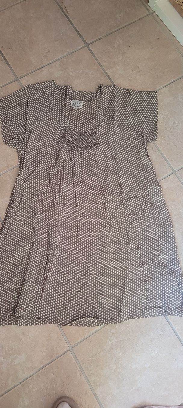 Kleider: Masaï robe M – Gebraucht aus Echallens von frimousse2008