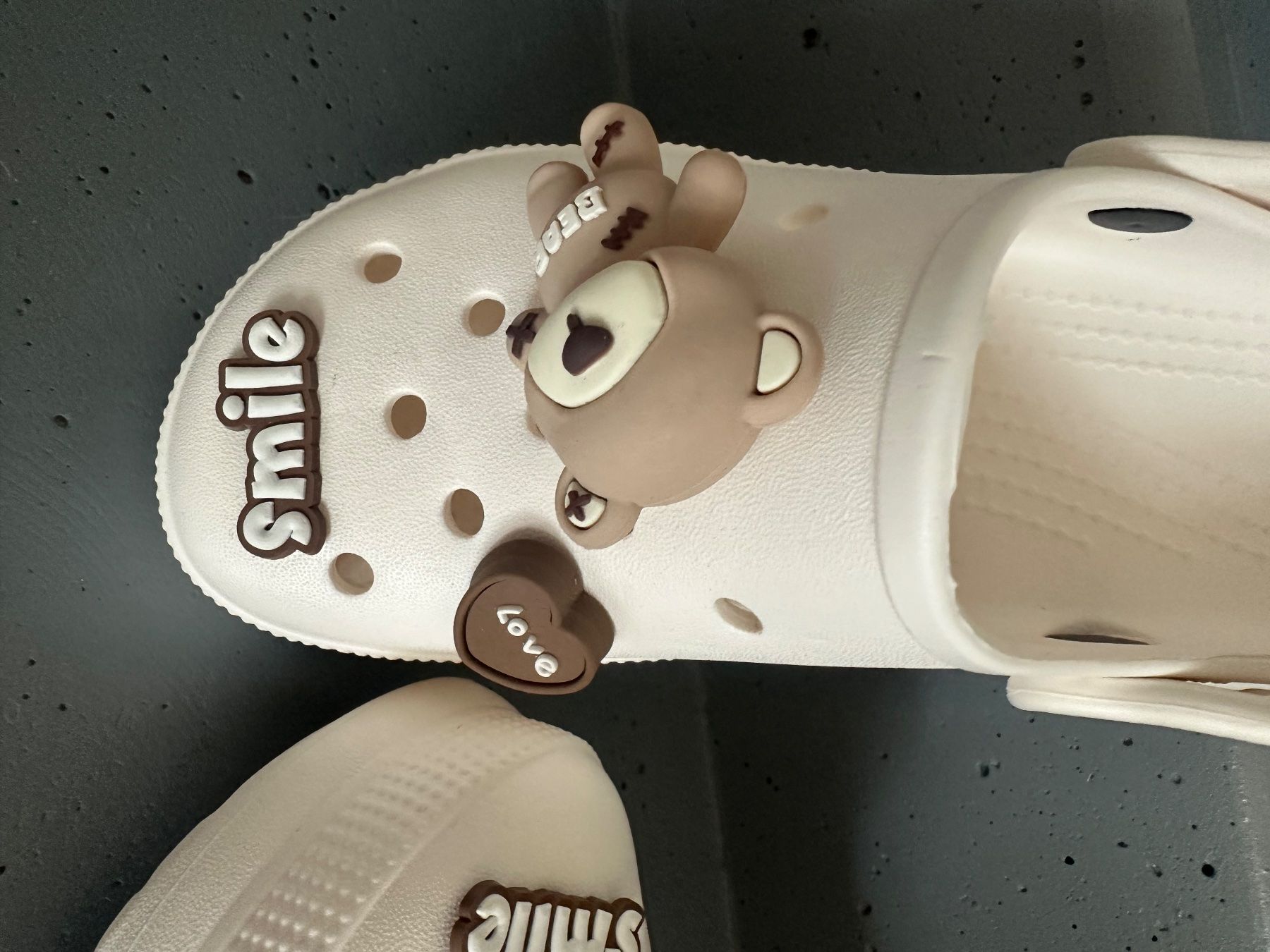 Scarpe per ragazze: Clogs – Nuovo (secondo la descrizione) da Wollerau venduto da bod_25yw 2