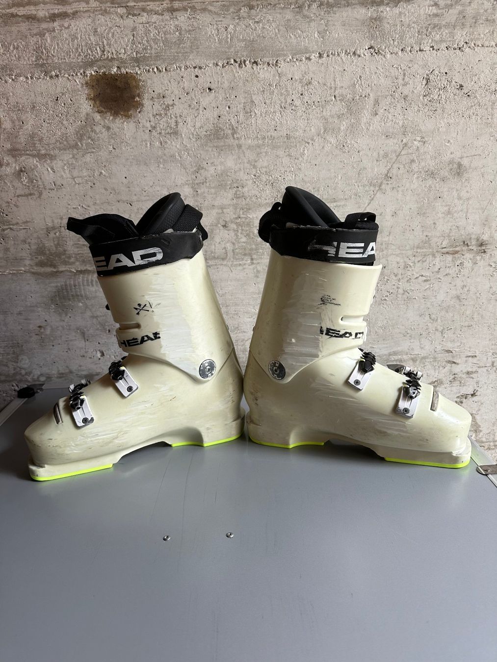 Head Scarpe da uomo: Head Skischuhe 27.5 / 42 – Usato da Emmenbrücke venduto da karkarkar 2