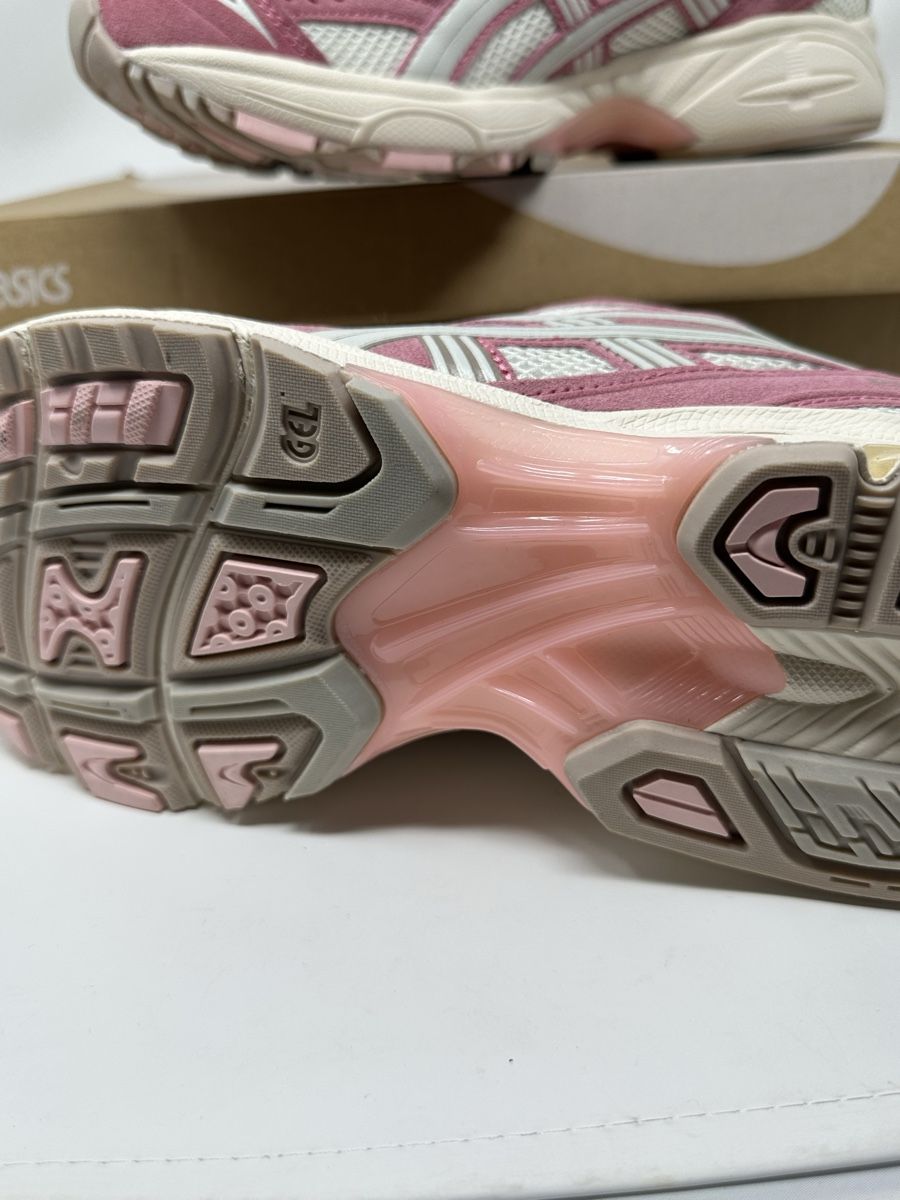Asics Scarpe da uomo: ASICS Turnschuhe Gr. 43.5Rosa Weiss – Nuovo (secondo la descrizione) da Luzern venduto da kim221080 5