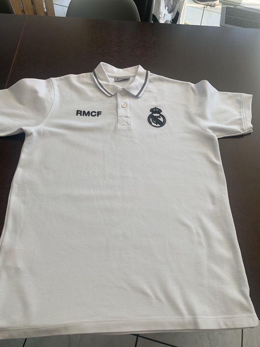 Magliette Polo: Polo du Réal Madrid taille M – Usato da Domdidier venduto da qatar1973 1