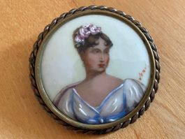 Antiker Schmuck / Porzellan-Brosche «Viny Limoges» / 5 cm
