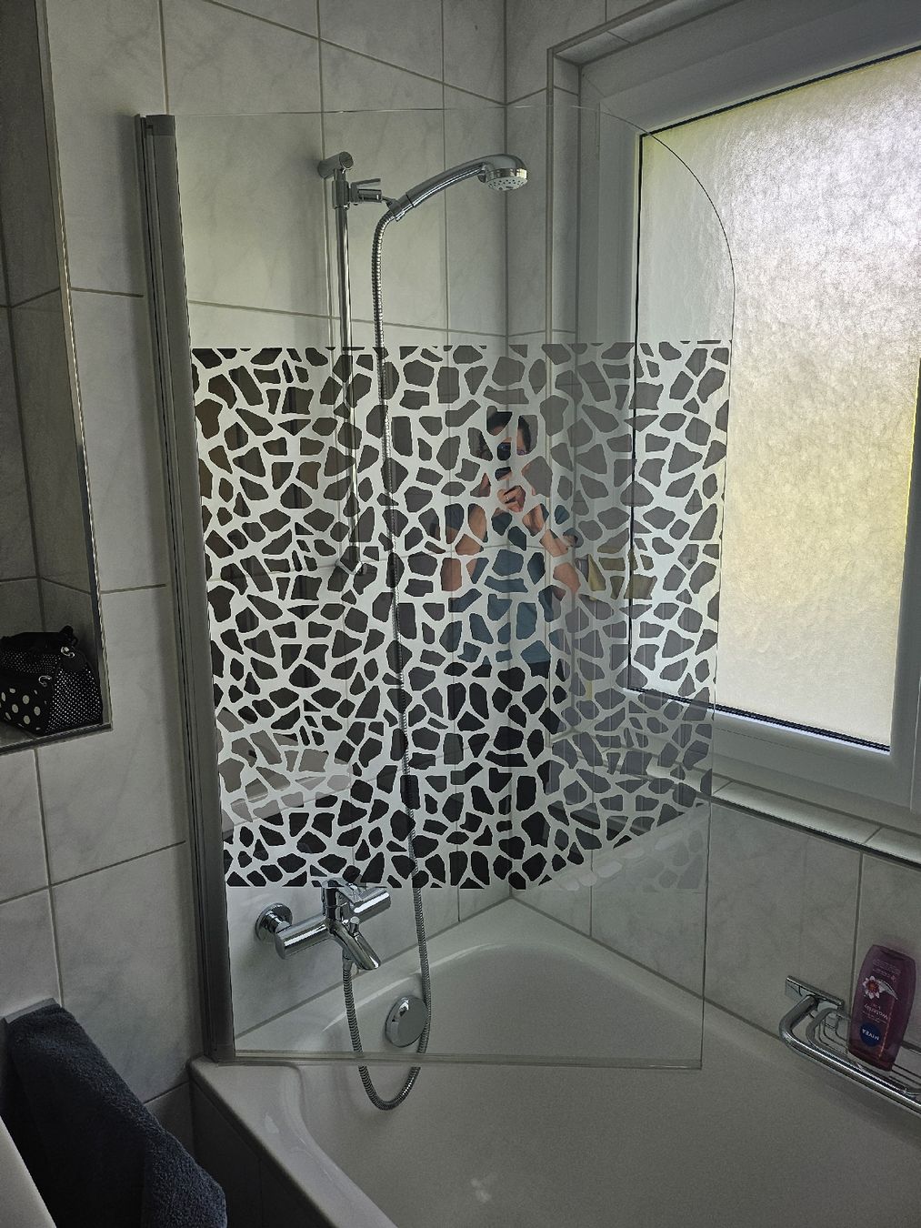 Badewannen: Duschwand Glas klappbar – Gebraucht aus Biasca von Rimana_8 2