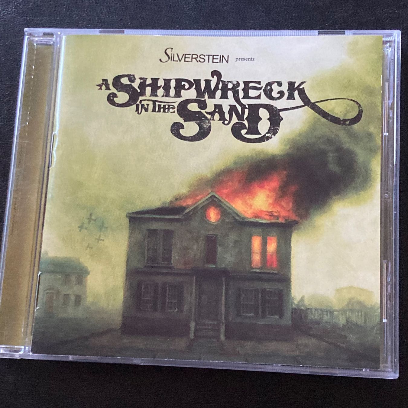 CD: Silverstein - A Shipwreck In The Sand | Emo-Pop – Usato da Bern venduto da Ntsamina