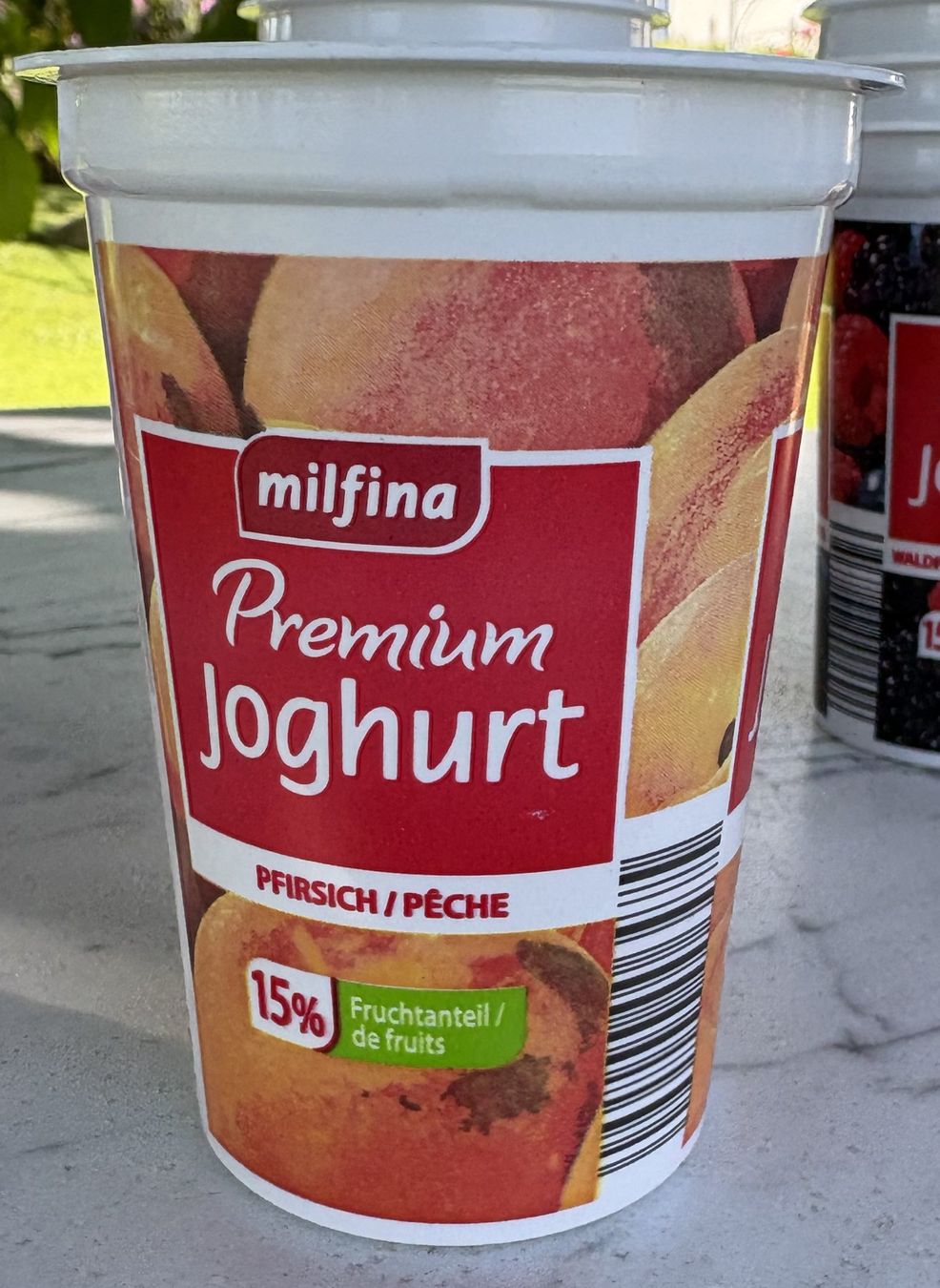 Behälter & Ähnliches: 100 Joghurtbecher zum Basteln etc. – Gebraucht aus Neukirch-Egnach von Phion 2