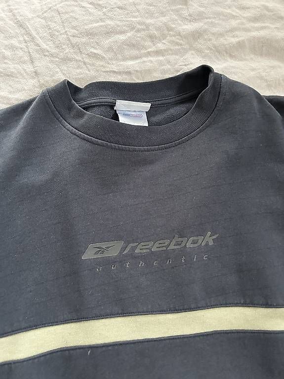 Pullover & Sweatshirts: REEBOK ORIGINAL Vintage Pullover XXL – Gebraucht aus Würenlingen von julian.haemmerli 1