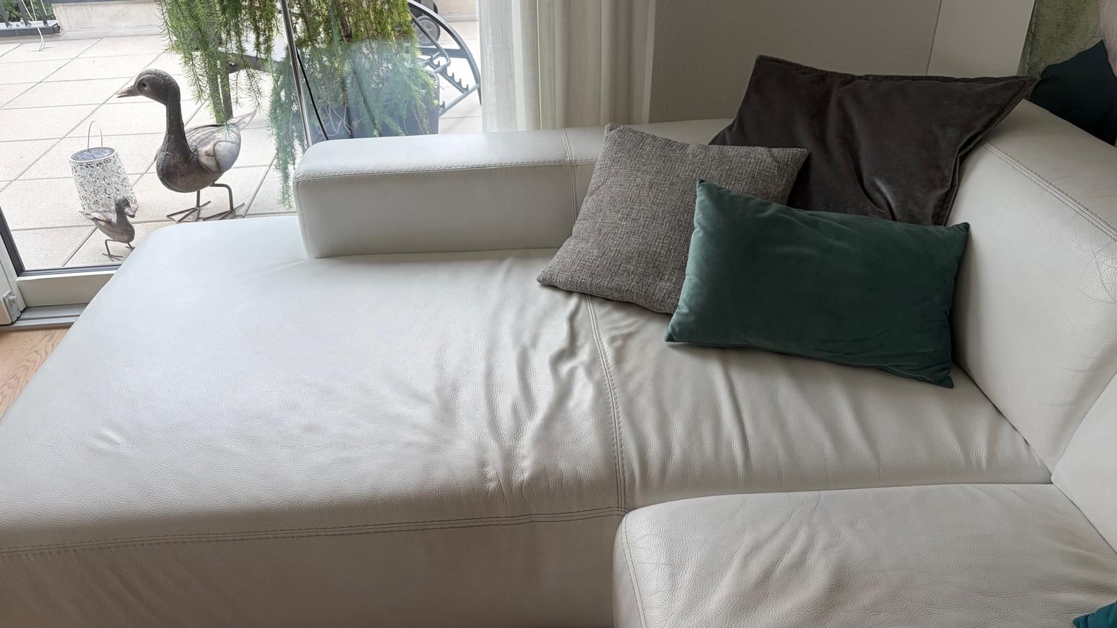 Divani: Ecksofa Leder weiss mit Kissen – Usato da Bremgarten venduto da Nuessli007 5
