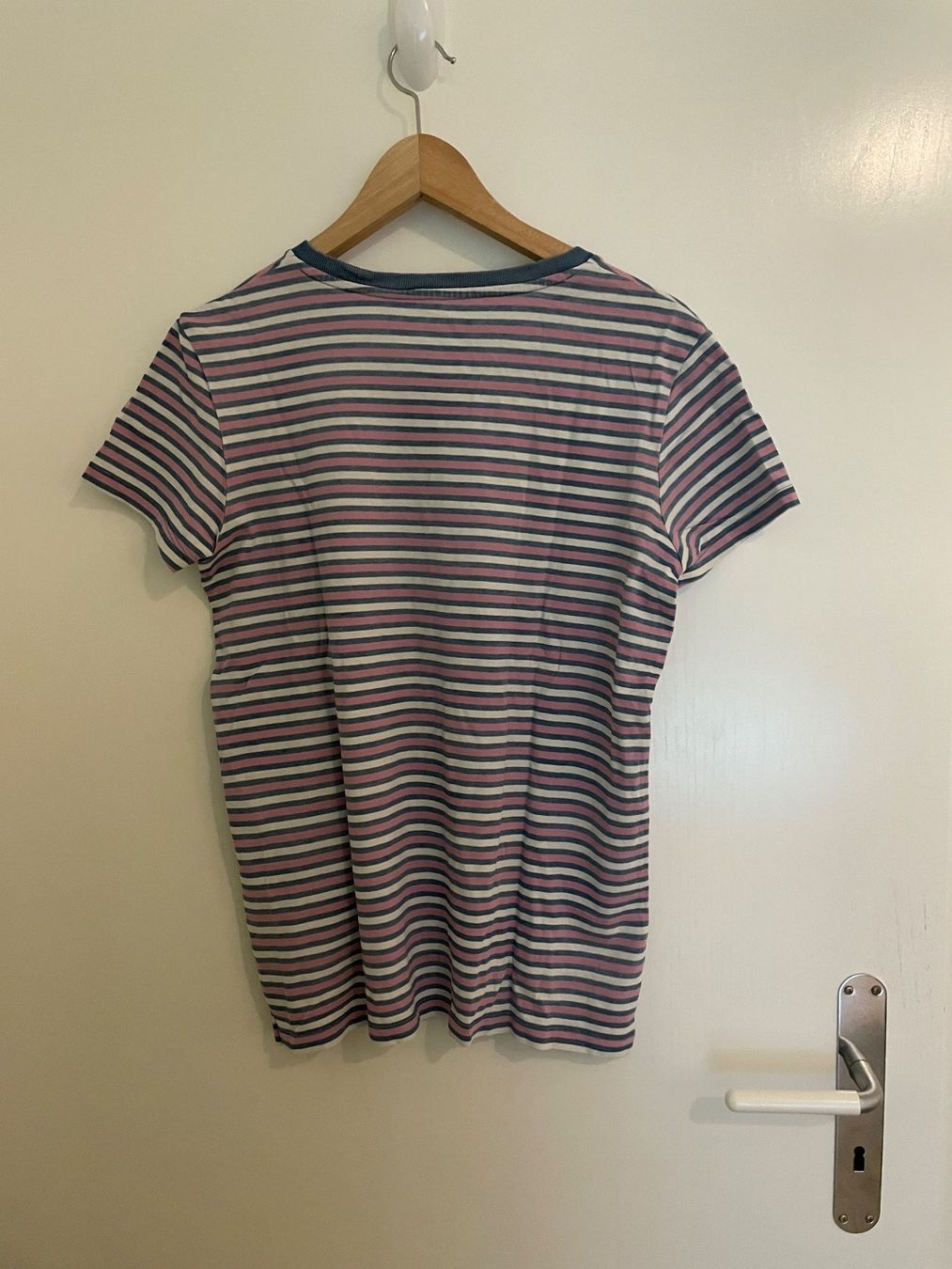Levi's T-Shirts: Levi's T-Shirt (Grösse S) – Gebraucht aus Zufikon von SULMI02 1