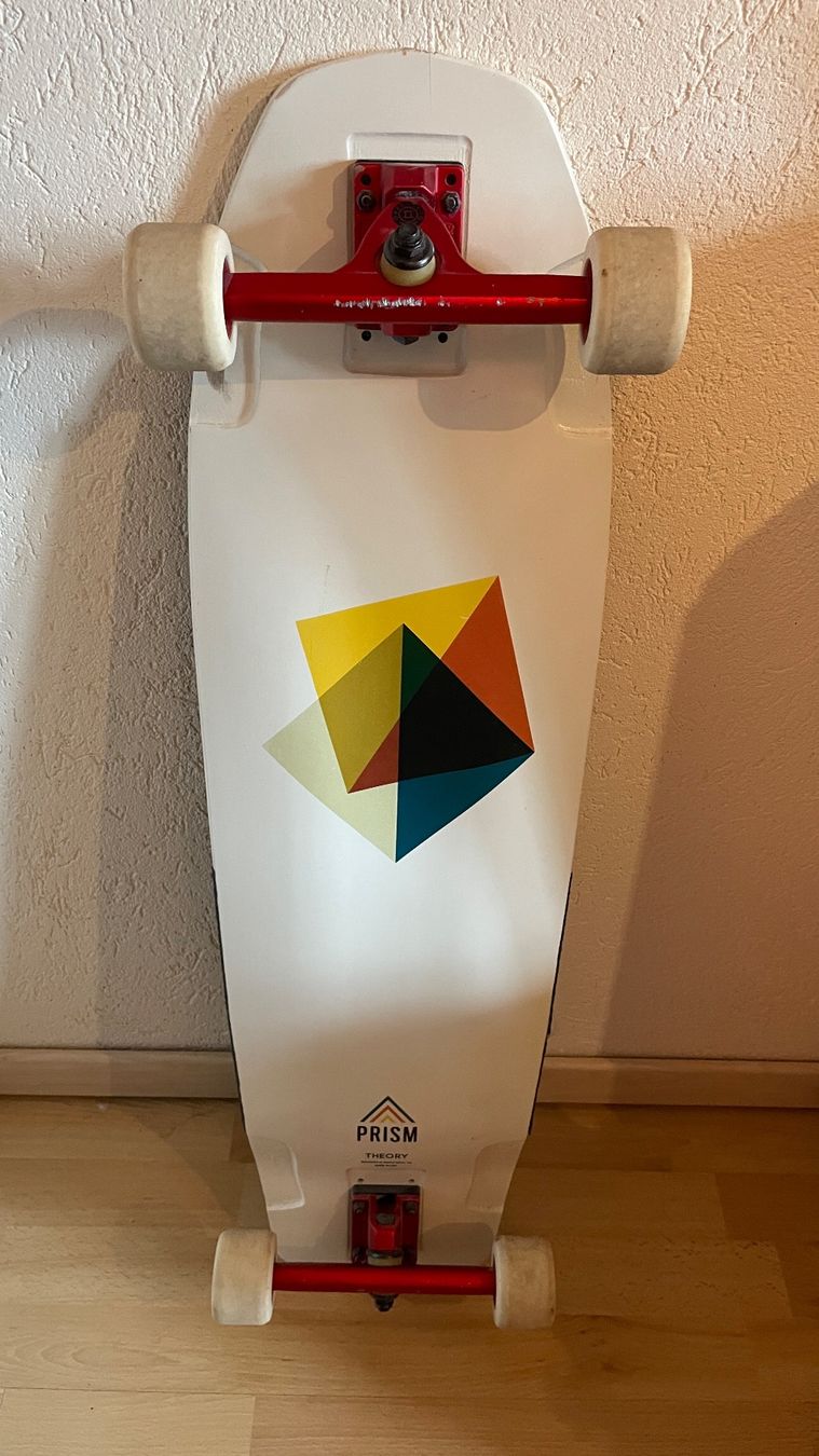 Skateboards: Longboard Prism Theory - Core Series 36" – Usato da Rolle venduto da Medrom