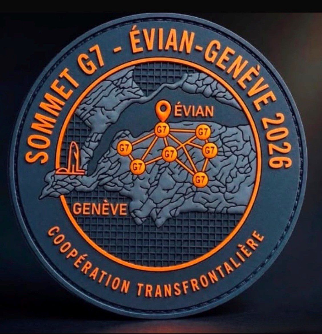 Plaketten & Abzeichen: Patch Sommet G7 - Evian-Geneve 2026 – Gebraucht aus Hinwil von Tschugger