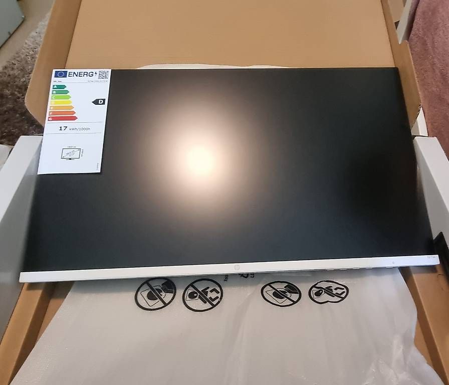 Monitor: Monitor HP Series 5527sa – Usato da Zürich venduto da NachtRocker 3