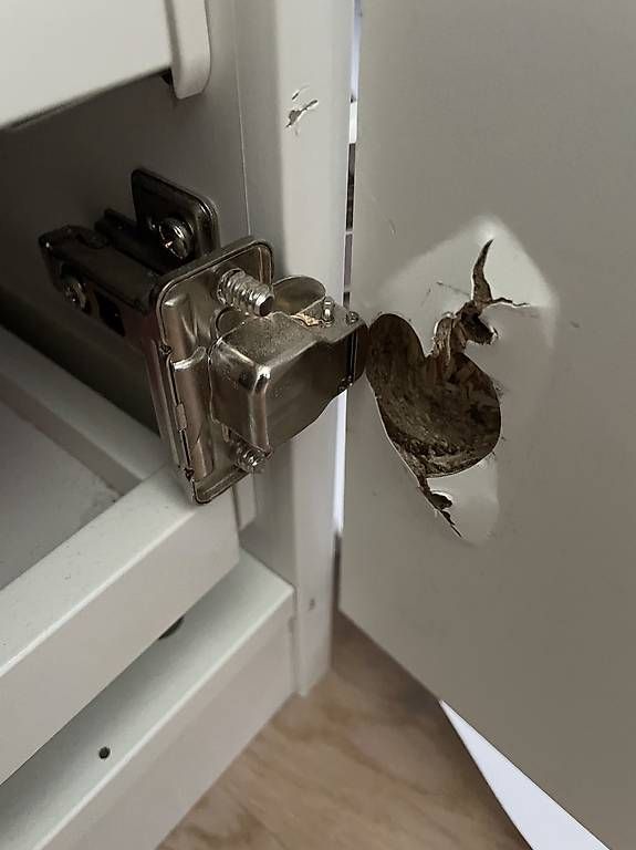 Ikea Armadi: Ikea PAX Schrank – Usato da Pfäffikon ZH venduto da d_buchmann 2