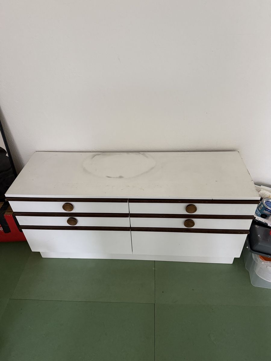 Mobili TV: Sideboard / Kommode / Gratis – Usato da Fehraltorf venduto da lin_sn2f