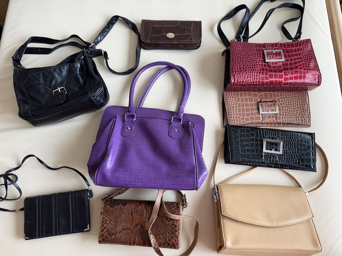 Taschen für Damen: Diverse Handtaschen  – Gebraucht aus Zürich von annamontana