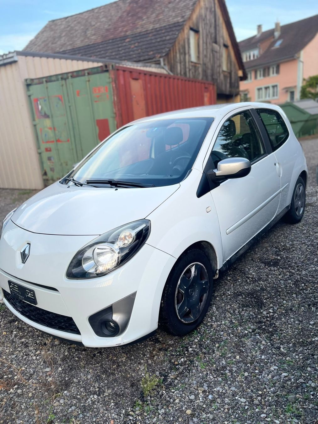 Renault Autos: Renault Twingo 1.2 16 V – D'occasion à Tuttwil par adam8007 1