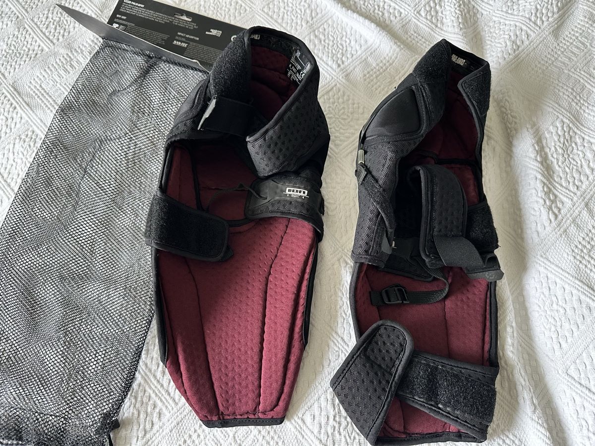 Schutz & Schoner: ION K-Pact Select Knee Pads, Grösse L – Neu (gemäss Beschreibung) aus Thalwil von Thommy_nau 1
