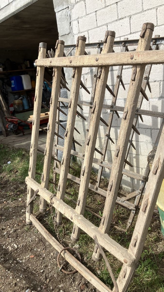 Tutte le macchine: Antike Holzegge – Usato da Gondiswil venduto da havre 1
