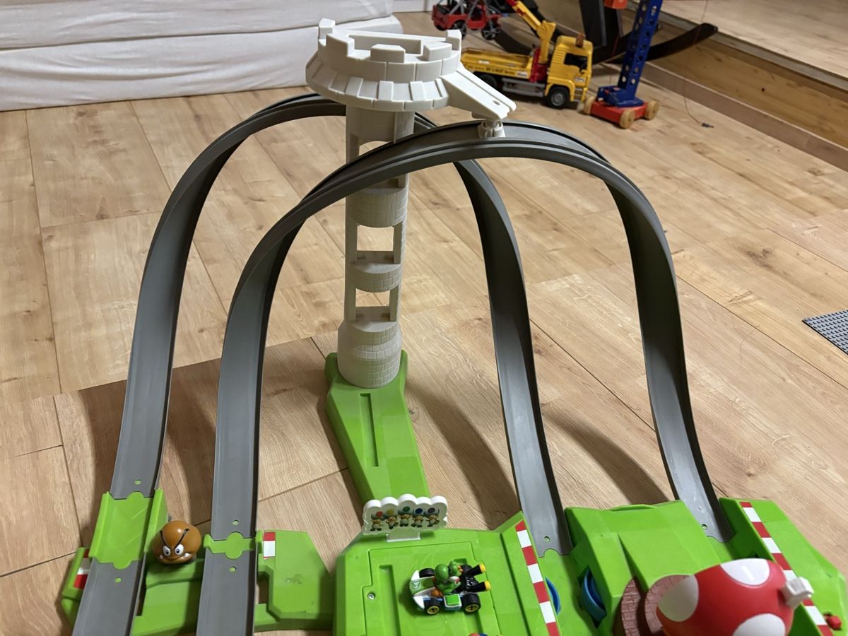 Hot Wheels Piste: Hot Wheels Mario Kart Bahn, komplett – Usato da Märstetten venduto da fury_psg 6