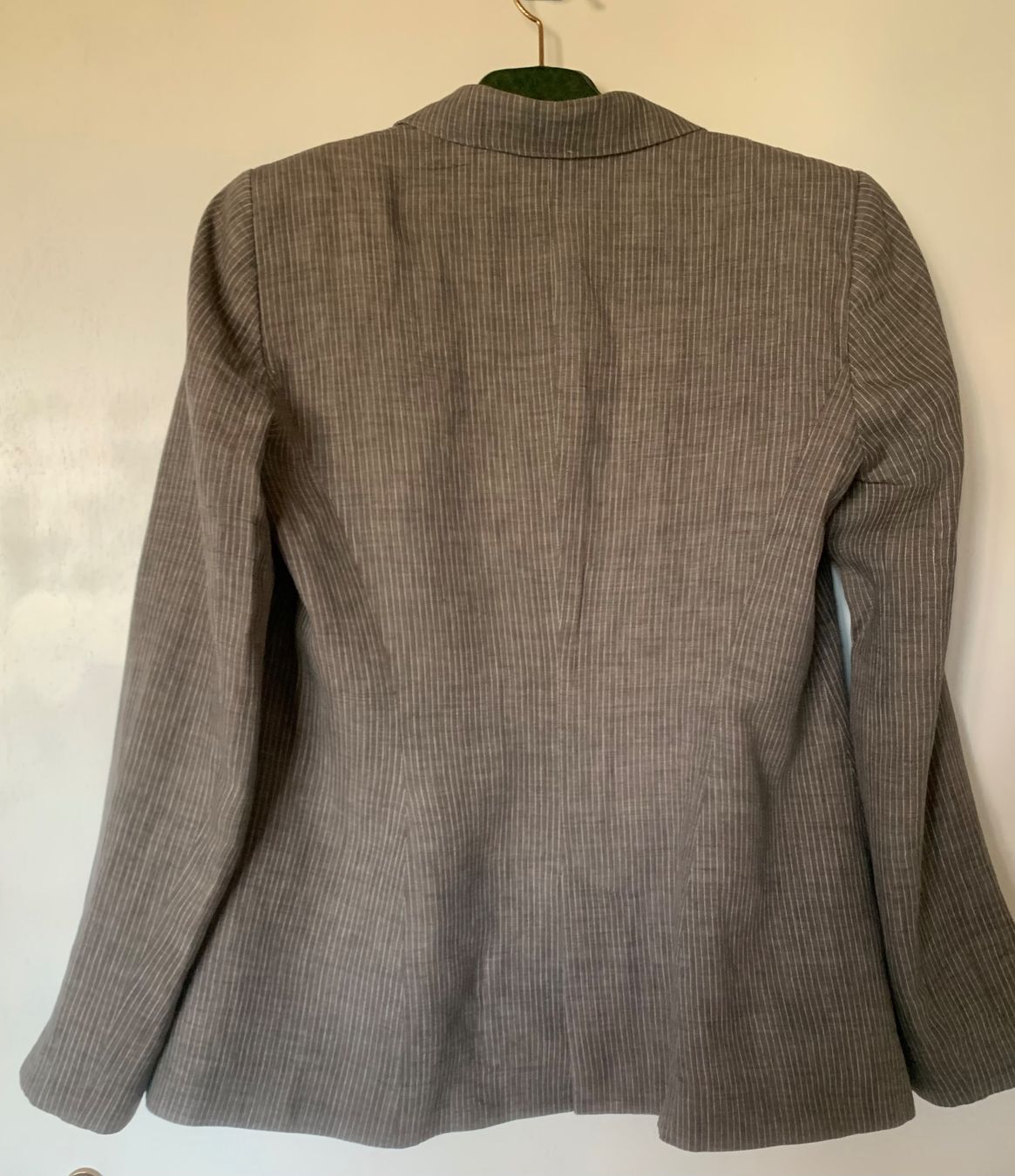 Vestes: ZARA BASIC Blazer taille M – D'occasion à Prilly par Sissi_1009 2