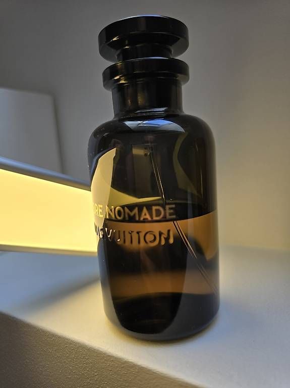 Profumi & Eau de Toilette: Louis Vuitton Ombre Nomade Parfume – Usato da Samstagern venduto da Diabolik89 2