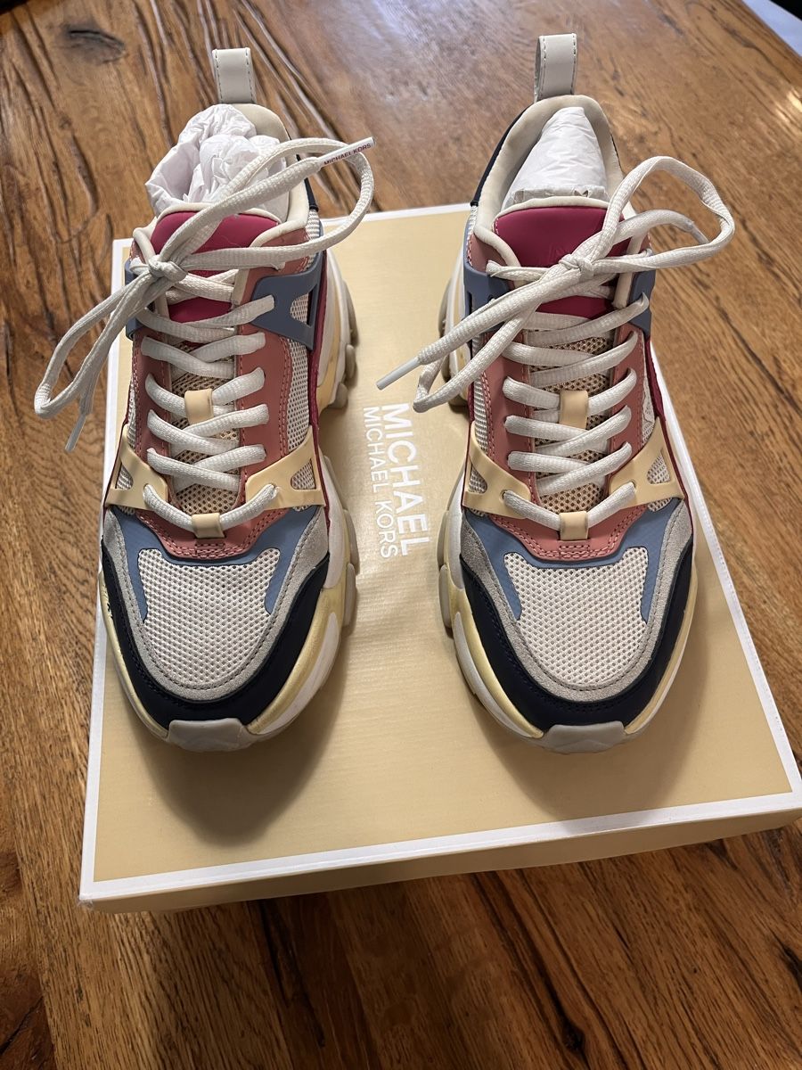 Michael Kors Scarpe da donna: Michael Kors Baskets Nick Trainer T.38,5 État Top! – Usato da Oulens-sous-Echallens venduto da MashaZ 3