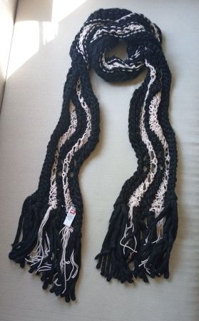 NEU Dicker Designer Schal Fransen Mango zu Nile Odd Molly