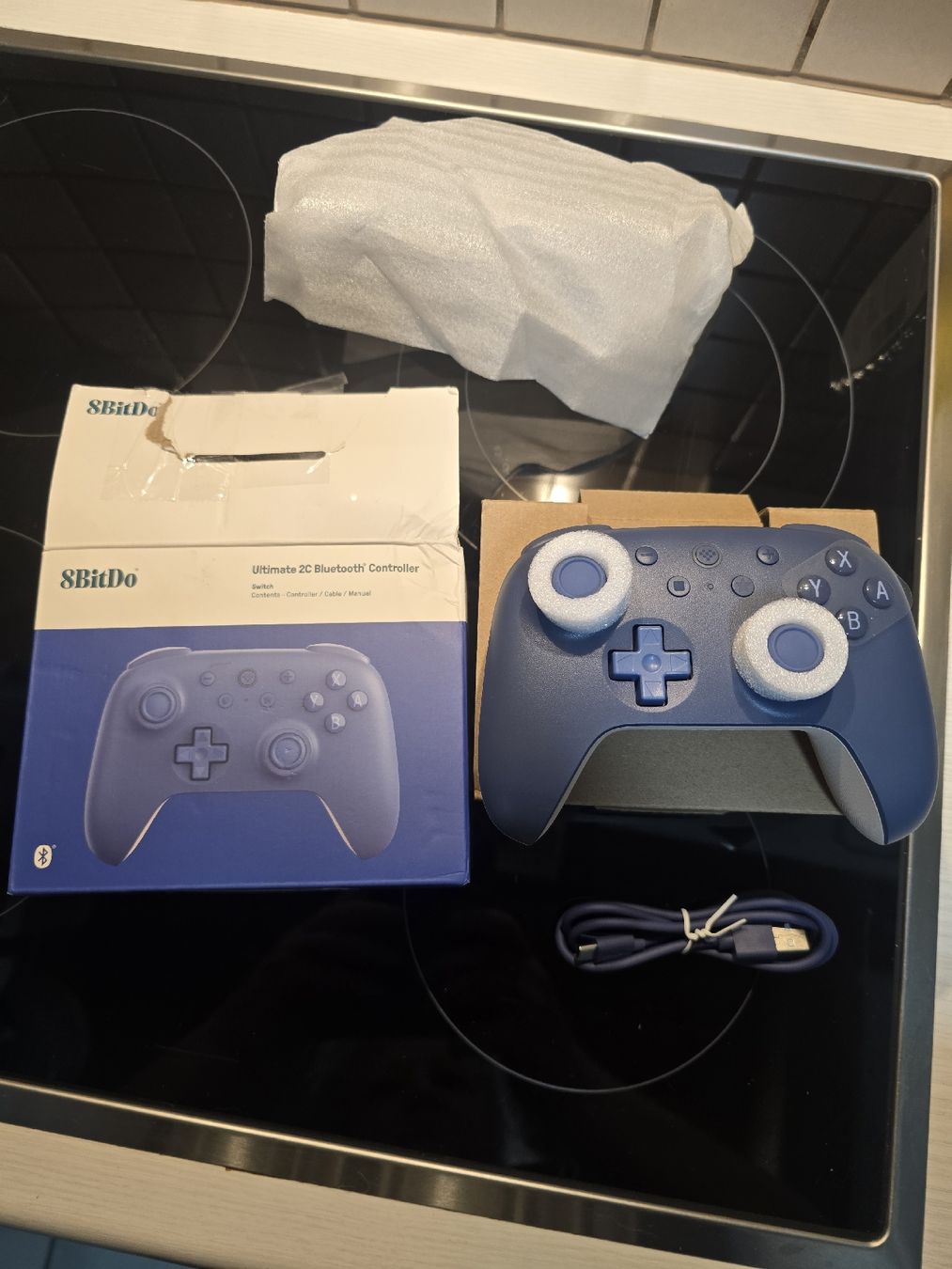8BitDO Controller: 8BitDo Ultimate 2C Bluetooth Controller für Switch – Nuovo (secondo la descrizione) da Niederglatt ZH venduto da Saenischneider