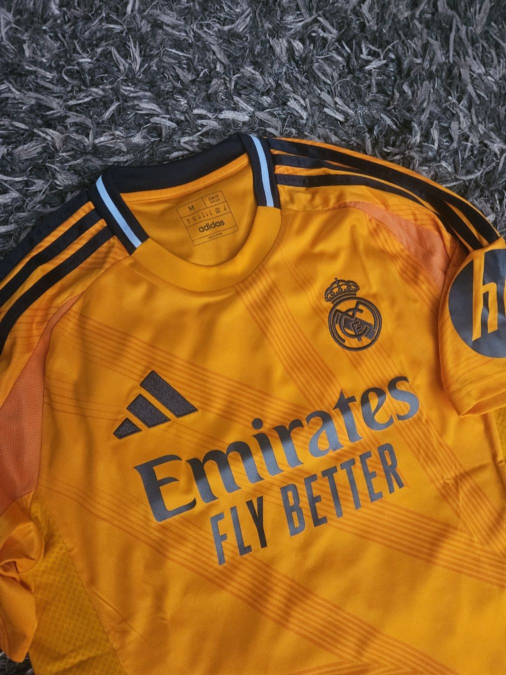 Adidas Canottiere & Pantaloni: Adidas Real Madrid Trikot Gr.M – Nuovo (secondo la descrizione) da Emmenbrücke venduto da TopGato 1
