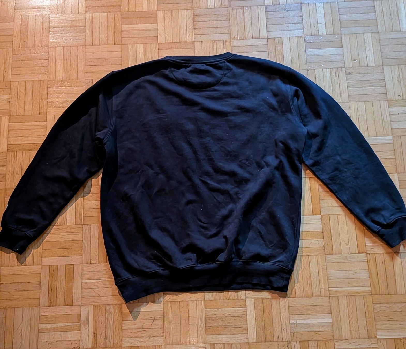 Champion Maglioni & Felpe: Champion - Pullover, Hoodie, Vintage, Schwarz – Usato da Bern venduto da Oli_4er 2