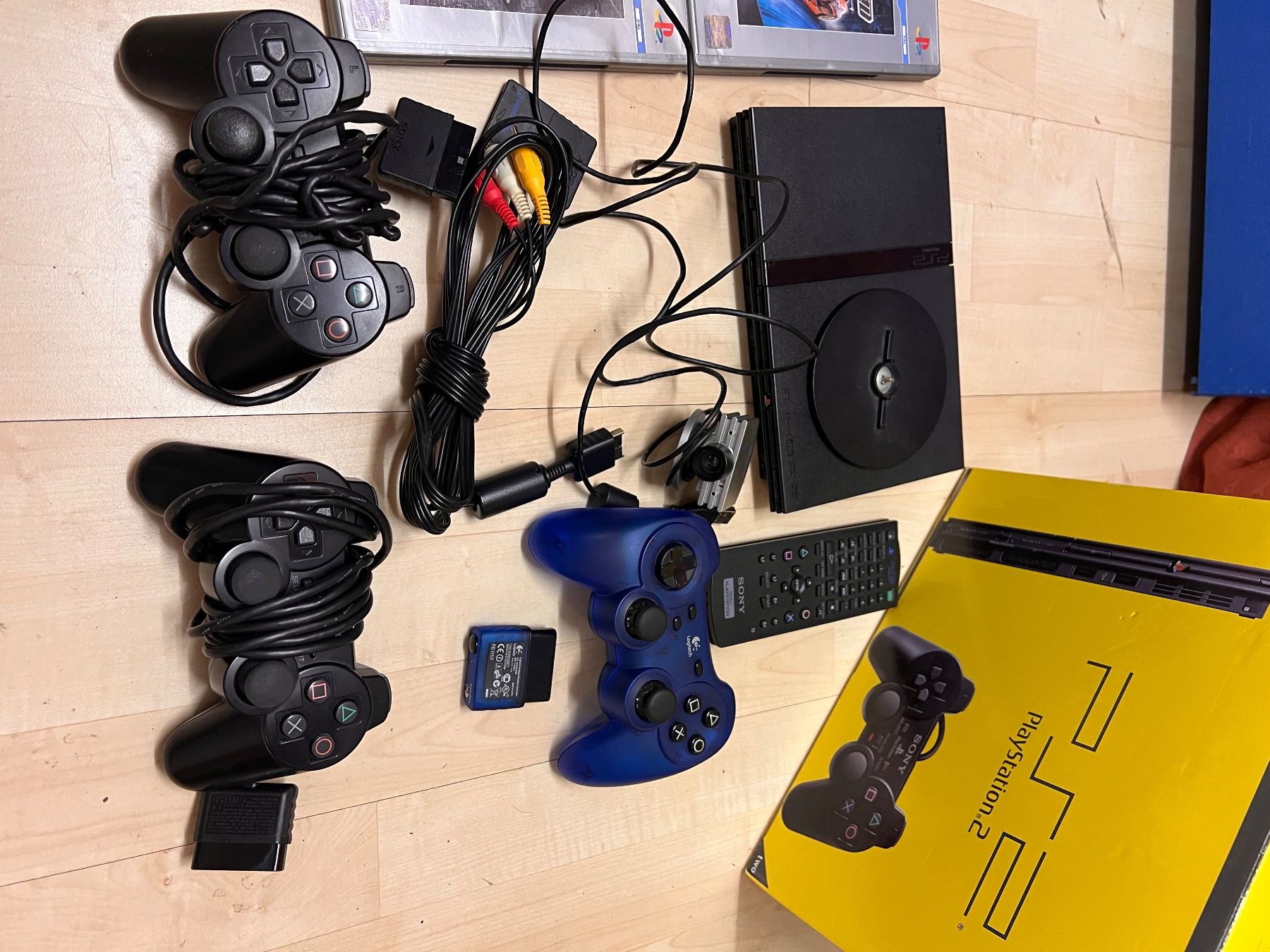 Sony Console: PlayStation 2 Bundle – Retro Gaming! – Usato da Muri AG venduto da Athlontb 1