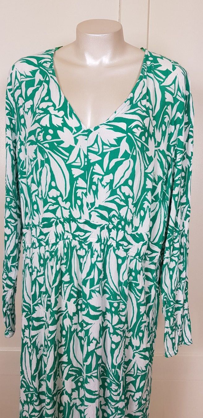 Vestiti: Kleid, Kiabi, Vorderschlitz, Gr. 48 50 52 – Usato da Uster venduto da Astral 1
