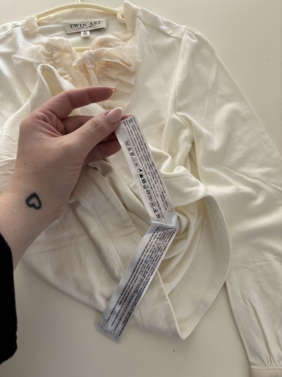 Twinset Maglioni & Felpe: Twin-Set Pullover/Bluse Gr. 116 – Nuovo (secondo la descrizione) da Höri venduto da Celine.11 4