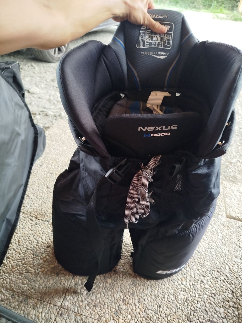 Bauer Protections: Protection de hockey Bauer – D'occasion à Leytron par chloe20811