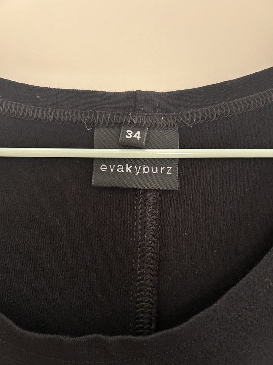 Vestiti: Schwarzes Kleid Eva Kyburz – Usato da Winterthur venduto da turmalina15 1