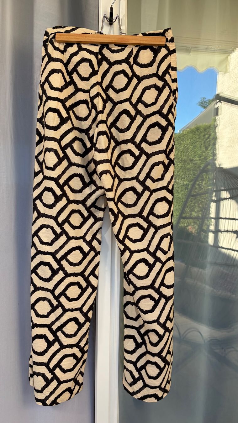 H&M Pantaloni: Hose gemustert Gr. 38 – Usato da Volketswil venduto da Irkasha 3